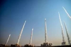 روزنامه کیهان: انتقام ایران از اسرائیل این بار باید با تلفات انسانی دردناک همراه باشد