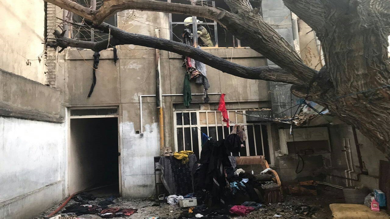 آتش سوزی هولناک خانه مسکونی در جنوب تهران+ فیلم