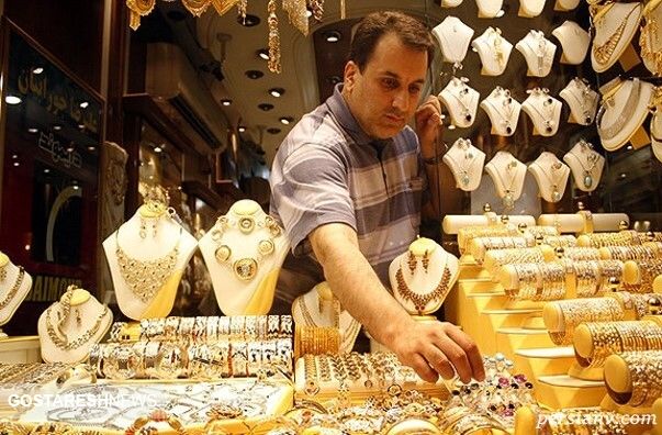 رئیس اتحادیه طلا و جواهر تهران: فروش طلا در بازار در وضعیت رکود قرار دارد