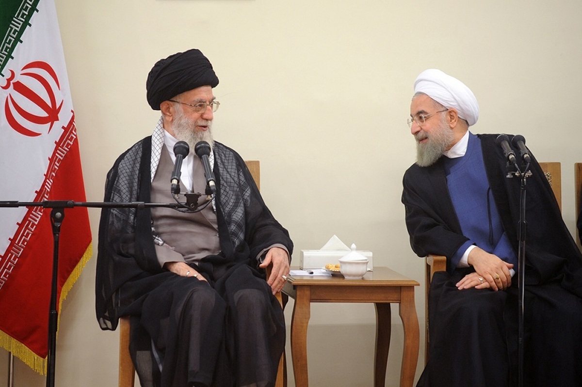 صحبت های حجت‌ الاسلام‌ و المسلمین حسن روحانی در کارناوال پنچ شنبه‌های افتتاح دولت دوازدهم