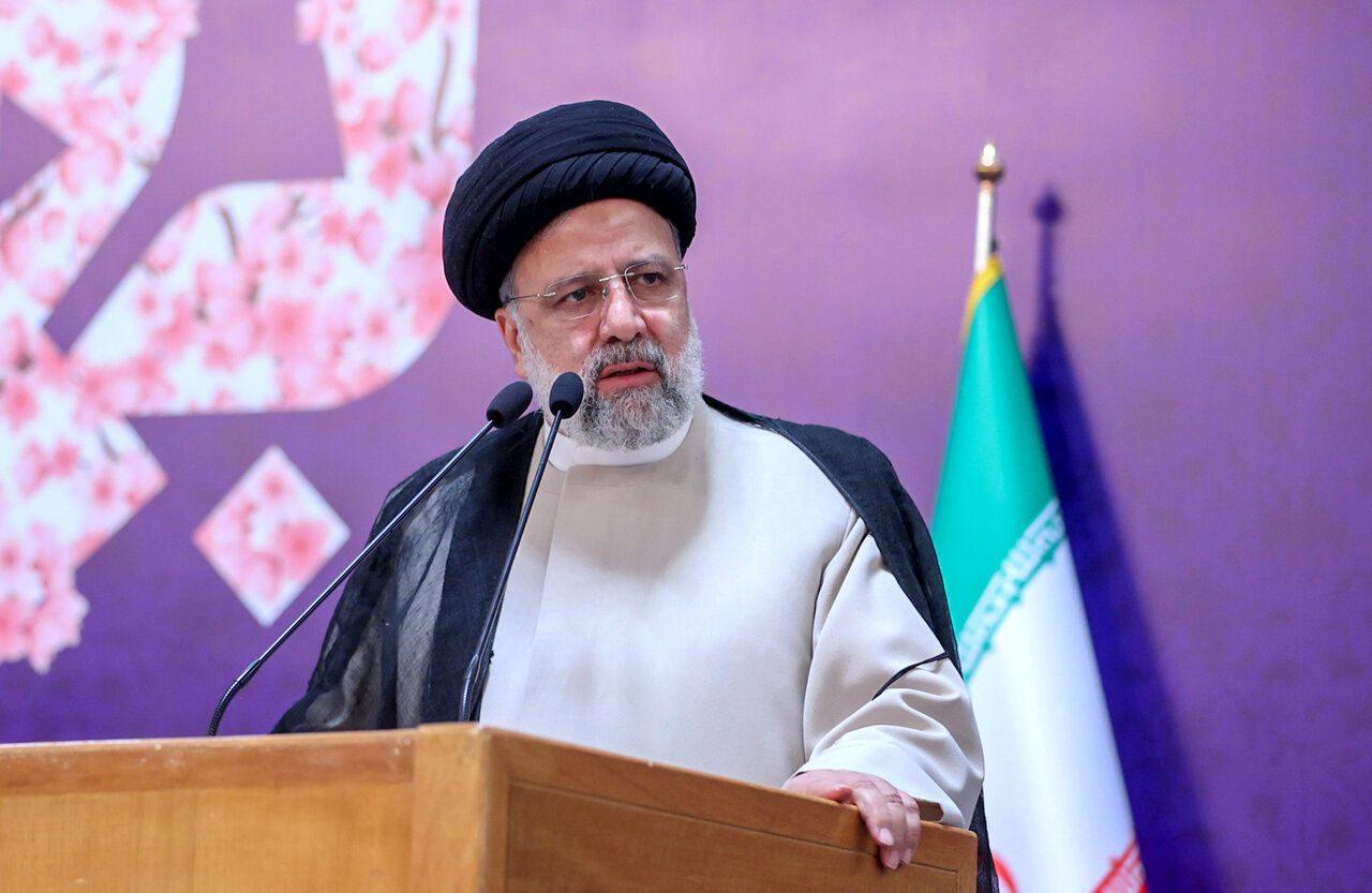 واکنش یک اقتصاددان به اظهارات رئیس جمهور مبنی بر تحریم‌ناپذیری ایران