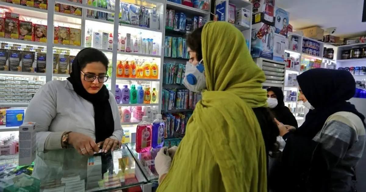 واکنش رئیس شورای عالی داروخانه‌ها به سهمیه داروخانه‌ها بر اساس حجاب