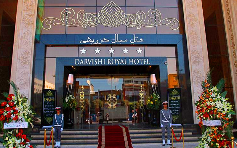 The-EnTerance-Door-Of-Mashhad-Darvishi-Hotel-