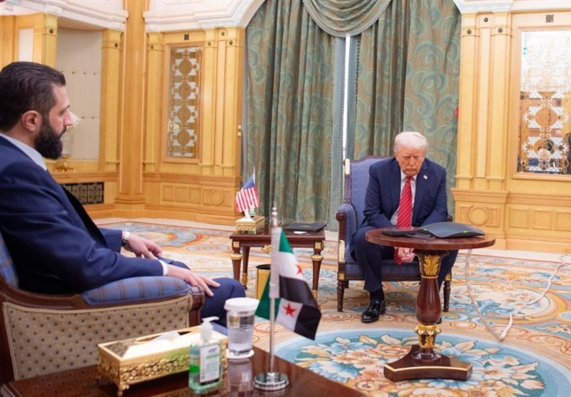 رسانه عبری: وقتی ترامپ با رهبر یک گروه تروریستی دیدار می‌کند