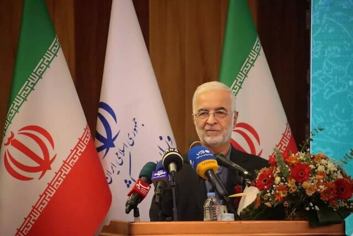 وزیر کشور: نقدینگی سرگردان در کشور وجود دارد/ با منابع دولتی به هیچ‌عنوان نمی‌توانیم کشور را آباد کنیم مگر بستر را برای تولید ایجاد کنیم