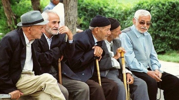 پیری جمعیت ایران از دنیا پیشی گرفت؛ رشد سالمندی ۳ برابر میانگین جهانی