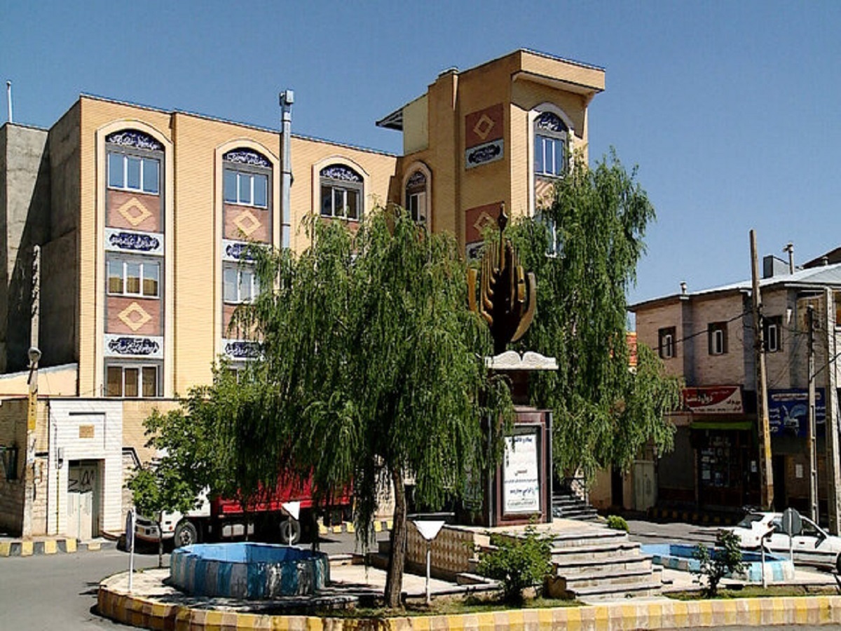 روستای بدون بی سواد و بیکار را بشناسید