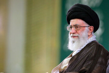 پست اکانت رسمی رهبر انقلاب در توییتر پس از حمله موشکی صبح امروز ایران