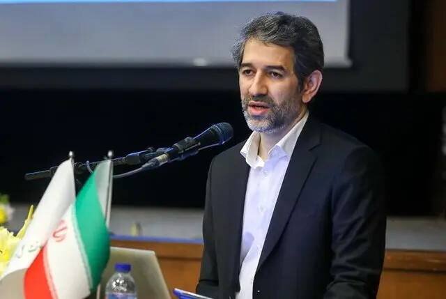 مجوز فعالیت تاکسی‌های اینترنتی با وزارت کشور نیست/ نباید برای تردد در پایتخت تبعیض قائل شد