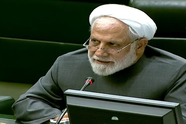 احمدی: احتمال رسیدن به تفاهم موقت در مذاکرات وجود دارد
