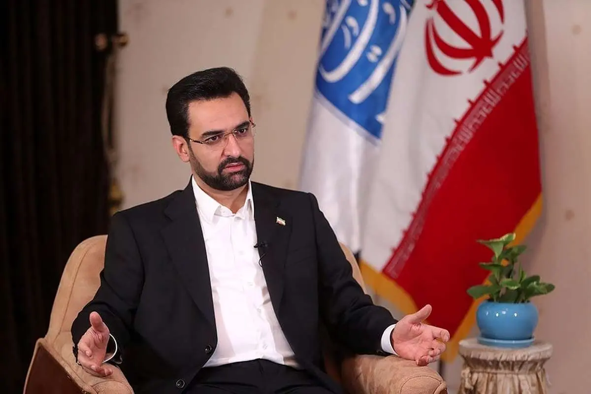 واکنش آذری جهرمی به انتخاب وزیر پیشنهادی اقتصاد