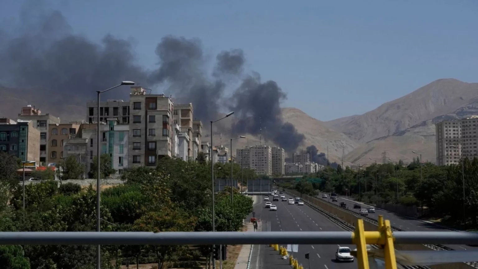 صبحگاه پنج‌شنبه روز هفتم؛ سنگین‌ترین حمله ایران از آغاز جنگ/ ادامه تلاش اسرائیل برای ورود مستقیم آمریکا به میدان + فیلم