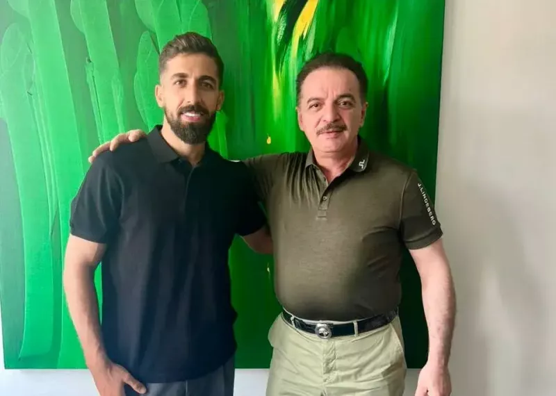 رونمایی از اولین خرید تراکتور از پرسپولیس