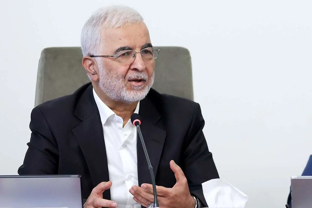وزیر کشور: فعالان فضای مجازی امنیت عمومی را مدنظر قرار دهند