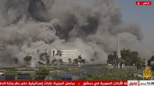 حمله هوایی اسرائیل به دمشق: ساختمان ستاد کل ارتش سوریه هدف قرار گرفت (+فیلم و عکس)