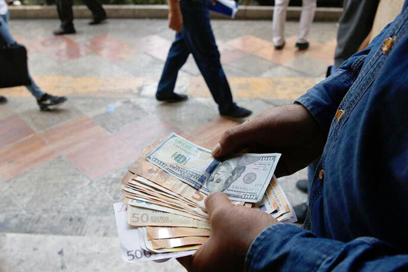 قیمت دلار، یورو و سایر ارزها امروز ۳ مردادماه ۱۴۰۴