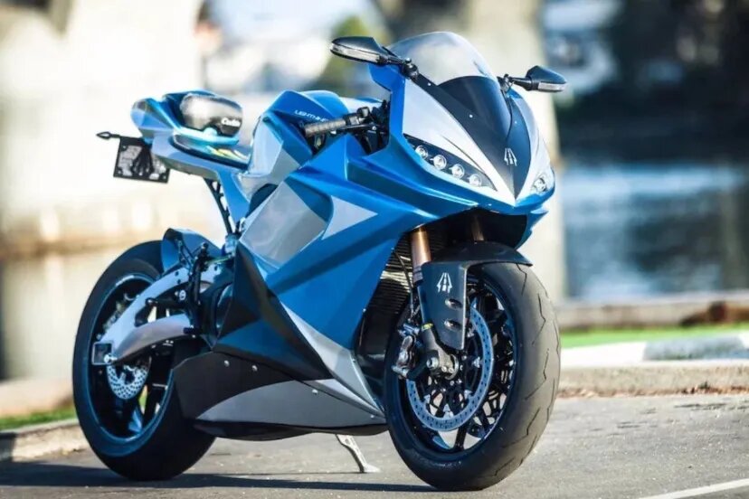 سریع‌ترین موتورسیکلت‌های جهان / عکس