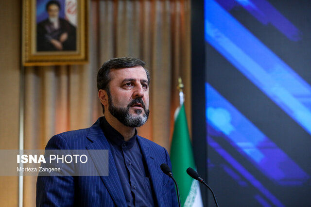 غریب‌آبادی: خروج از NPT همچنان بر روی میز است