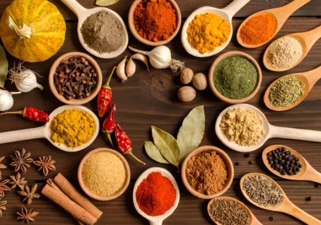 مصرف این خوراکی‌ها باعت بوی بد بدن می شود