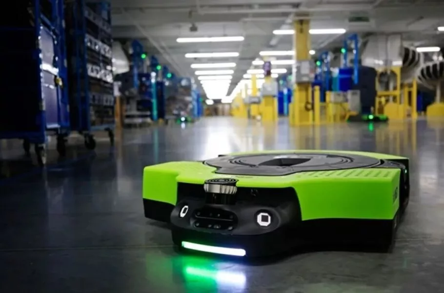 گامی بلند در مسیر اتوماسیون؛ تعداد ربات‌های آمازون به یک‌میلیون رسید