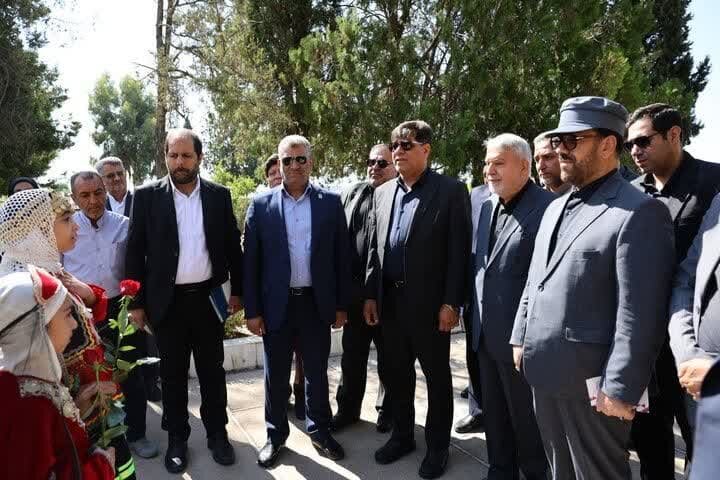  بازدید از پاسارگاد و تخت‌جمشید در دستور کار وزیر