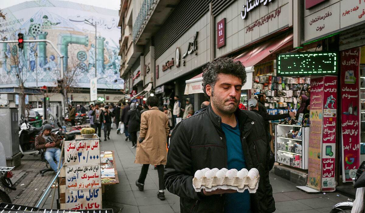 دلیل بحران شدید اقتصادی در ایران چیست؟