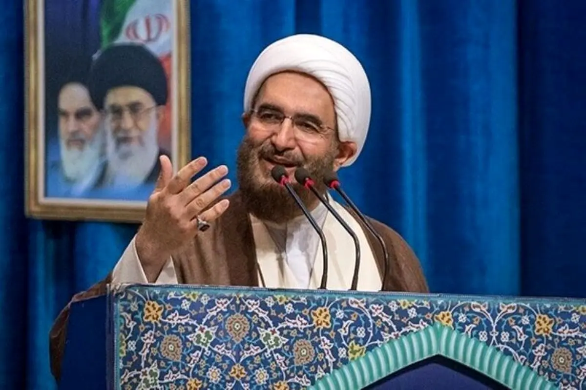قدردانی امام جمعه موقت تهران از کاظم صدیقی در خطبه های نماز جمعه