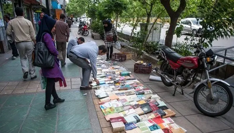 بهترین بازارهای تهران برای خرید لوازم التحریر