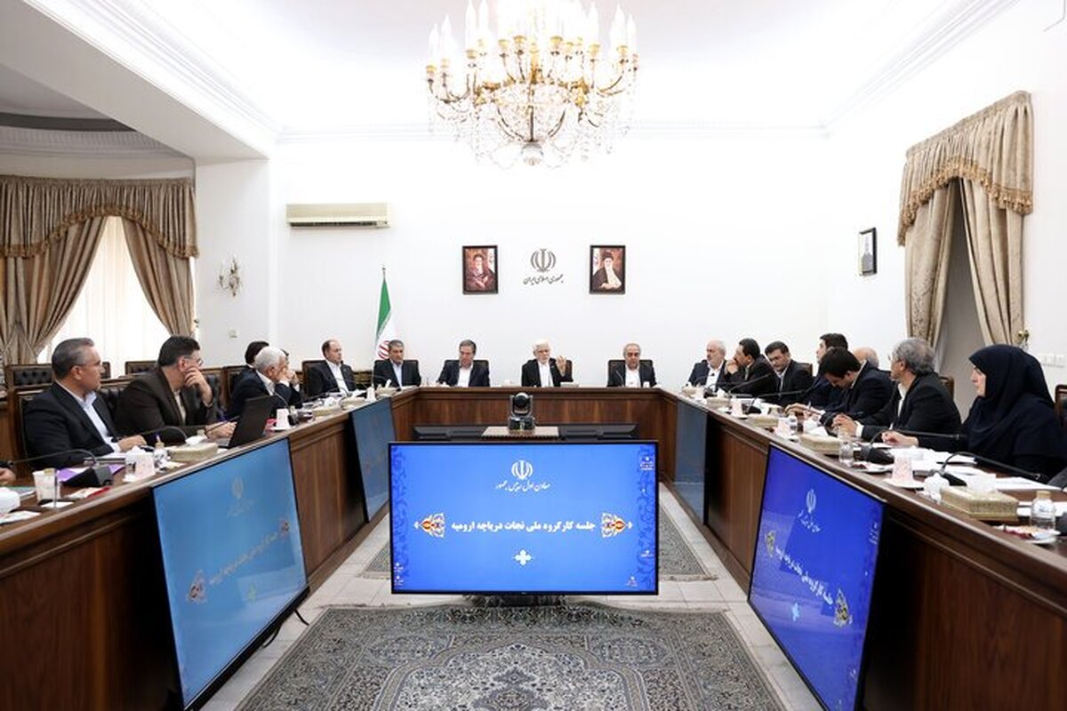 عارف: احیاء دریاچه ارومیه مهمترین مسئله کشور است