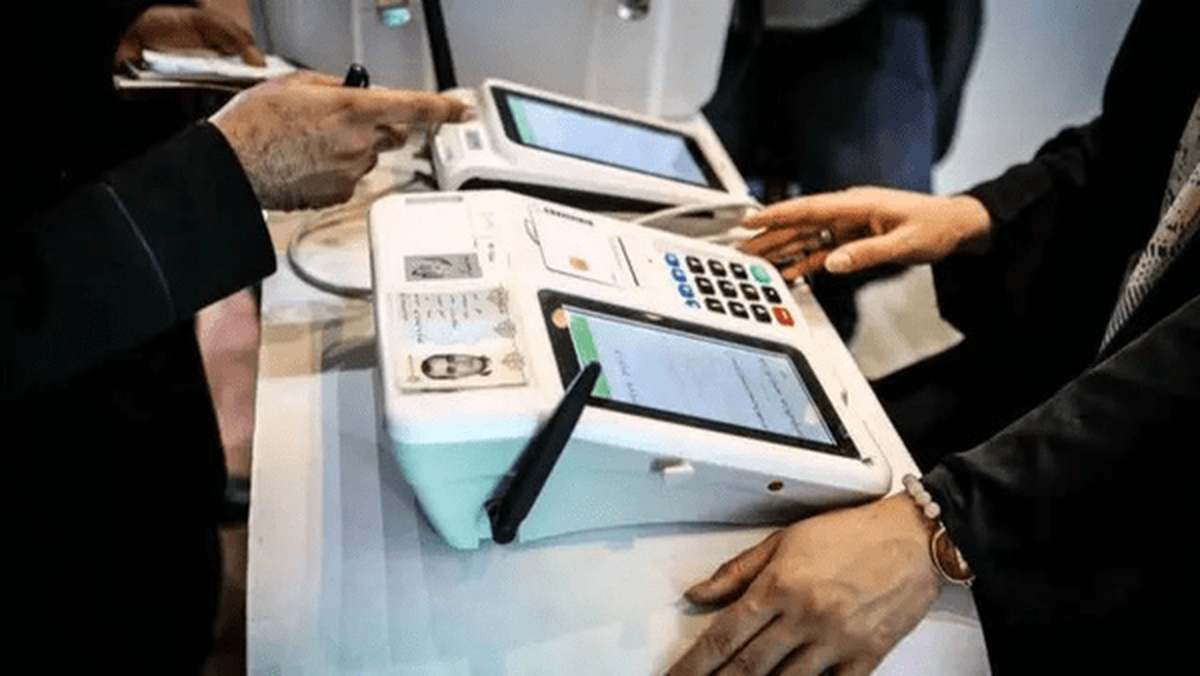 وزیر کشور: انتخابات شورا‌ها الکترونیکی برگزار می‌شود