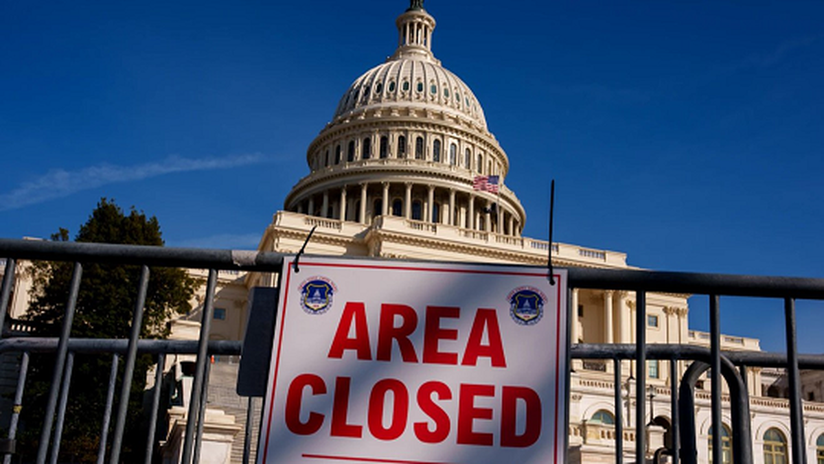 تعطیلی دولت آمریکا به چه معناست؟