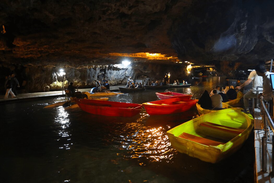 تصاویر بزرگترین غار آبی جهان در ایران