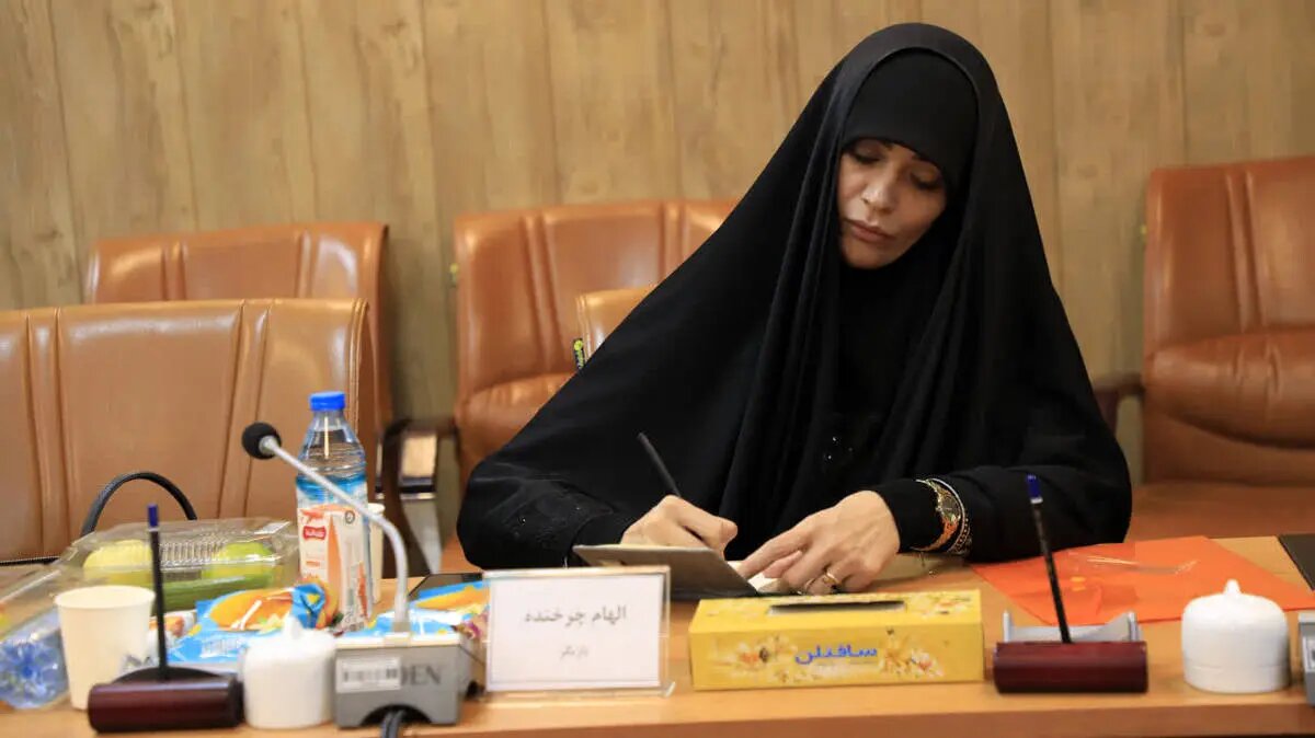 تصاویر الهام چرخنده در ستاد امر به معروف