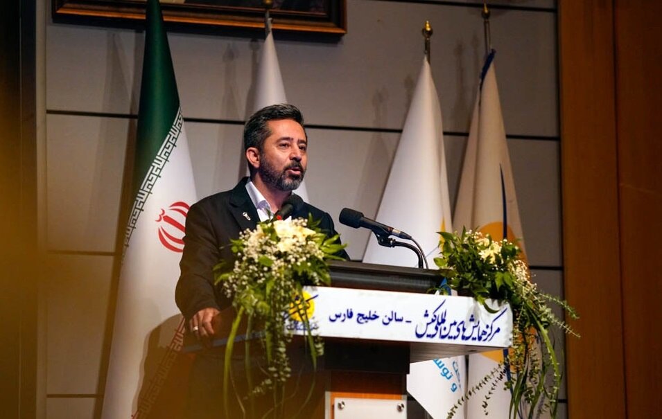 جزیره کیش می‌تواند دروازه‌ خروج ارز از کشور و دروازه ورود ارز به ایران باشد