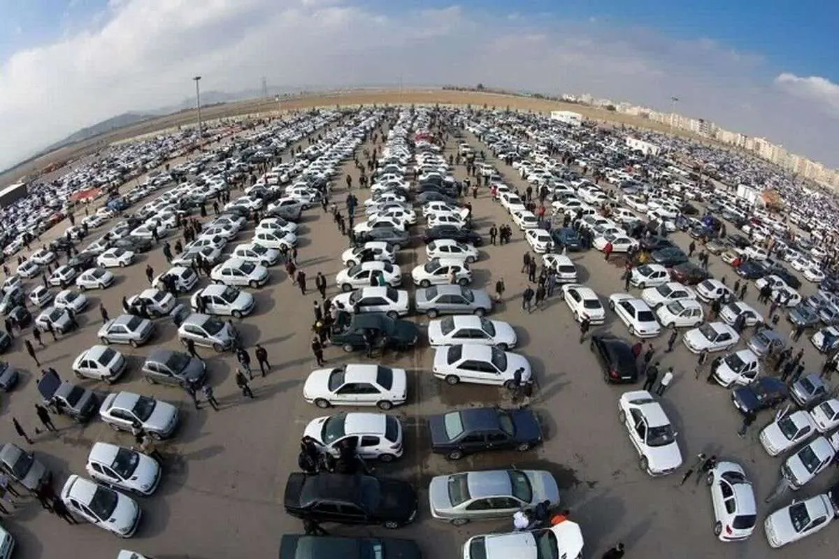 قیمت خودرو در بورس چگونه تعیین میشود؟