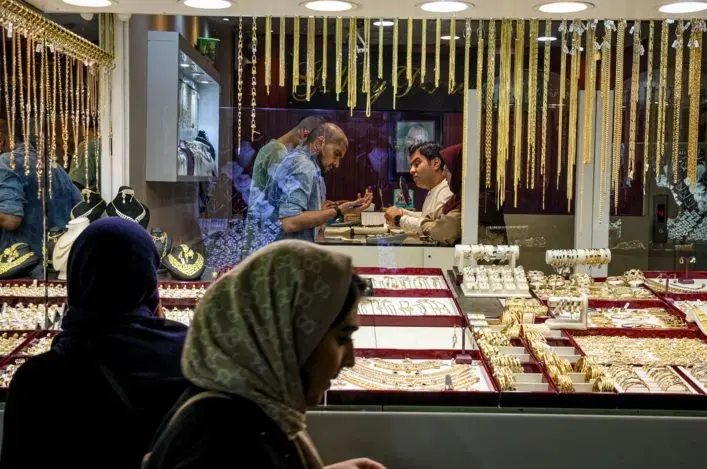 بهترین بازار برای سرمایه‌گذاری؛ مسکن یا طلا؟