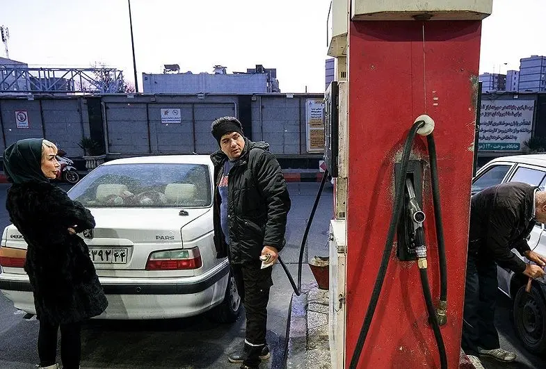 واکنش دولت به خبر افزایش قیمت بنزین