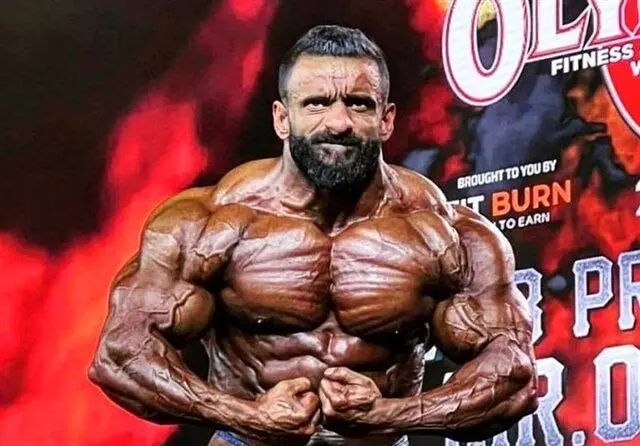 هادی چوپان یک قدم تا قهرمانی در مسترالمپیا