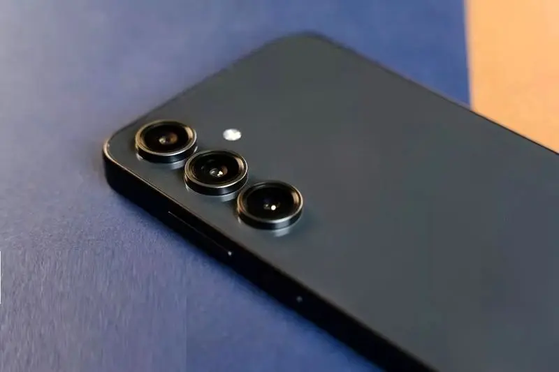 راهنمای خرید گوشی‌ موبایل سامسونگ - آبان 1404