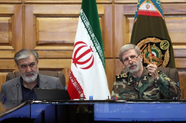 امیر سرلشکر حاتمی: رویکردهای جدیدی را برای هرگونه تهدید خواهیم داشت