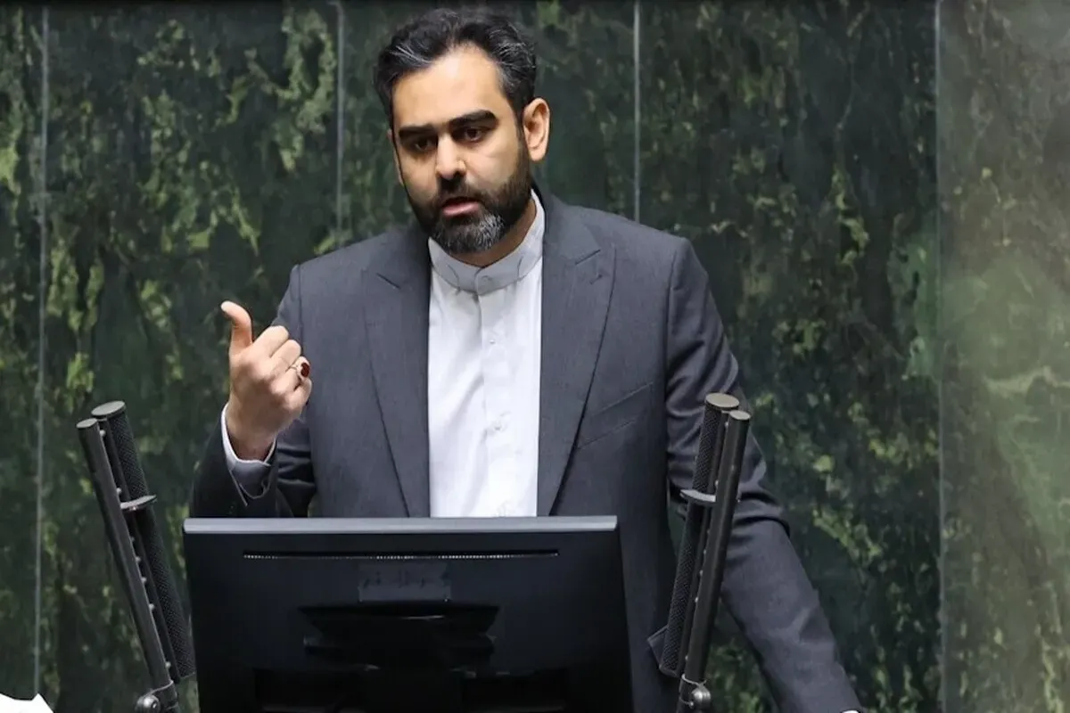 خسارتهای بانک آینده باید از اموال علی انصاری پرداخت شود