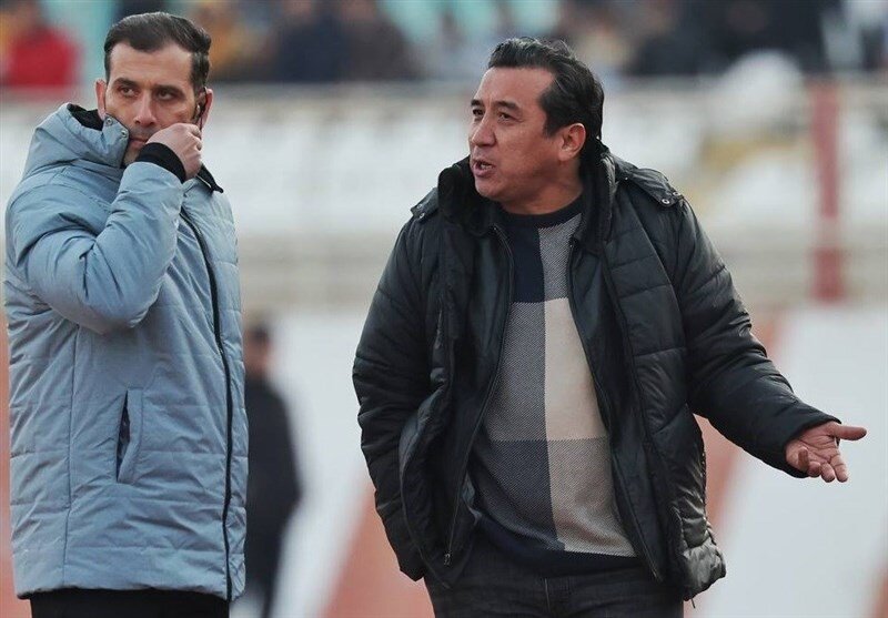 خداداد عزیزی: فرار پژمان جمشیدی؟ تلفنی با او حرف زدم؛ با آبروی افراد بازی نکنید!