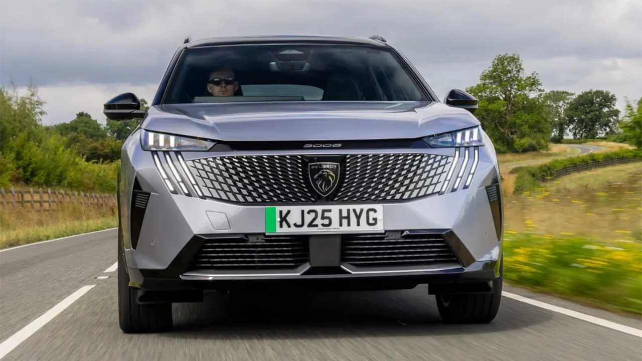 شاسیبلندهای برقی «پژو» از راه رسید