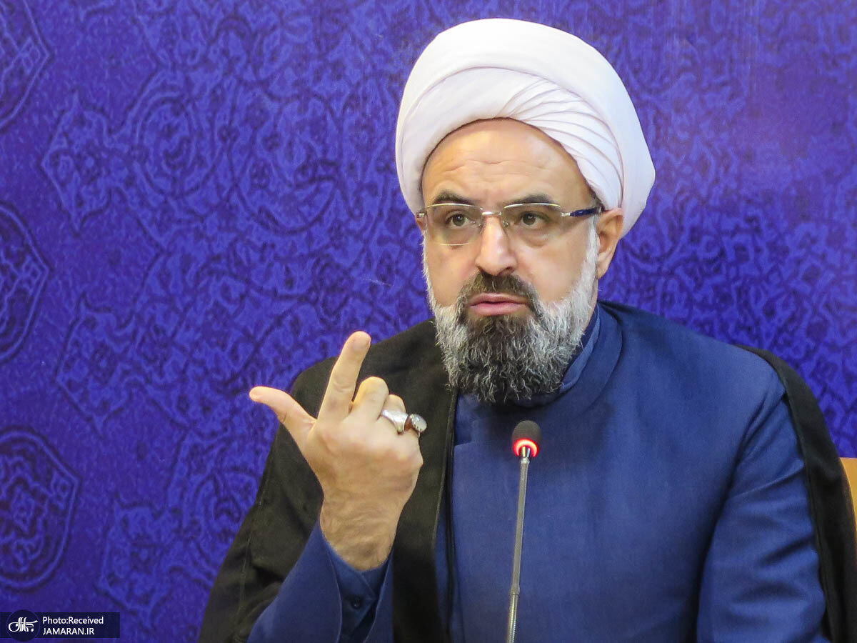 پاسخ یک روحانی به اظهارات رئیس ستاد امربه معروف در باره درآمد زباله گردی/ جای تاسف است که آن را نشانه پیشرفت می دانید