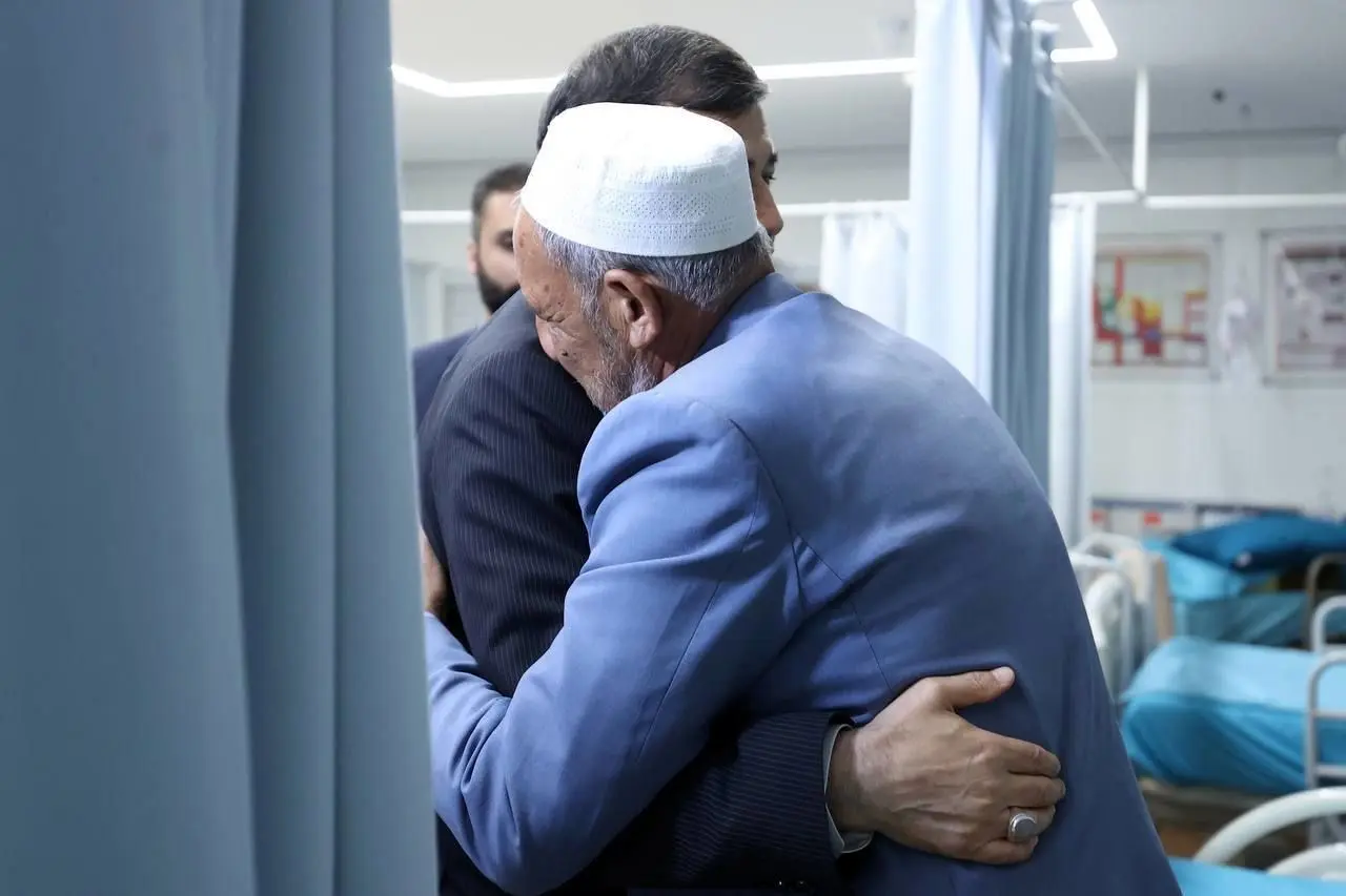 تصویری غمانگیز از پدر صابر کاظمی