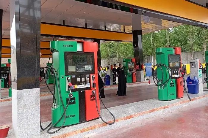 سخنگوی دولت: دولت هیچ قصدی برای تغییر قیمت بنزین سهمیهای ندارد