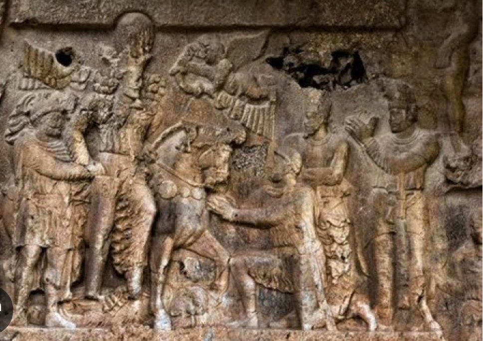 یک مجسمه جشن دیشب تهران را تحت تاثیر قرار داد