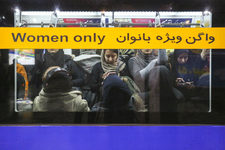 مترو و اتوبوس برای زنان رایگان شد