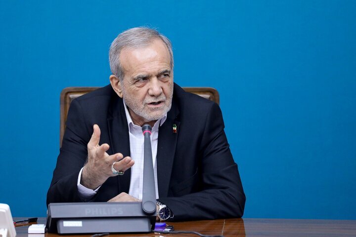 پزشکیان: بنزین ۵هزار تومانی هم مشکل را حل نمیکند