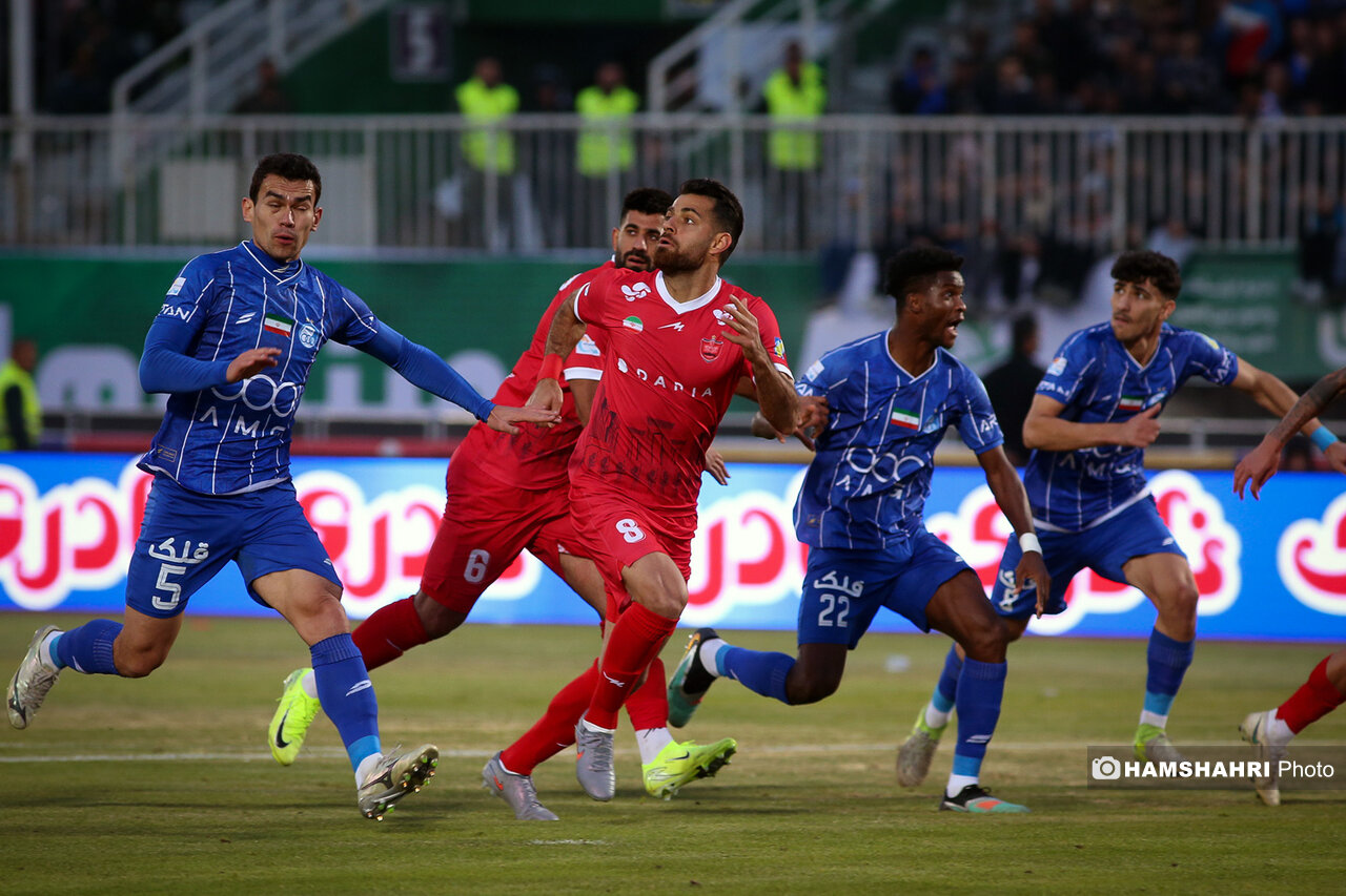 استقلال خواستار لغو یک بازی حساس شد